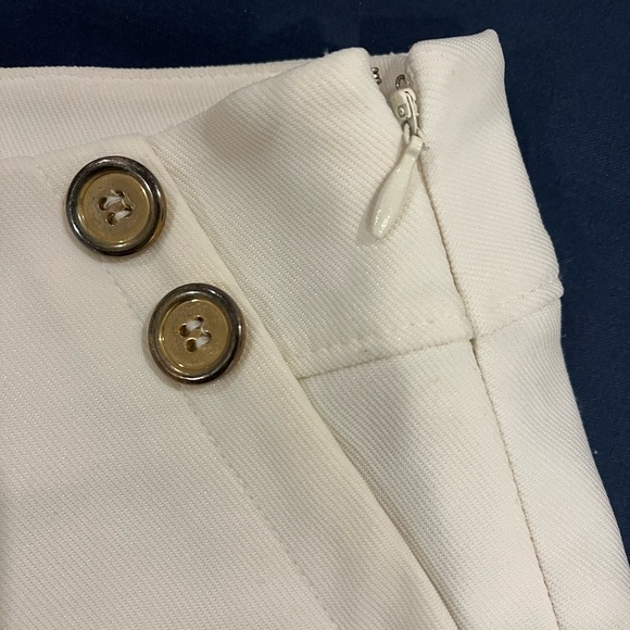 Forever 21 Dress Shorts - Picture 4 of 5